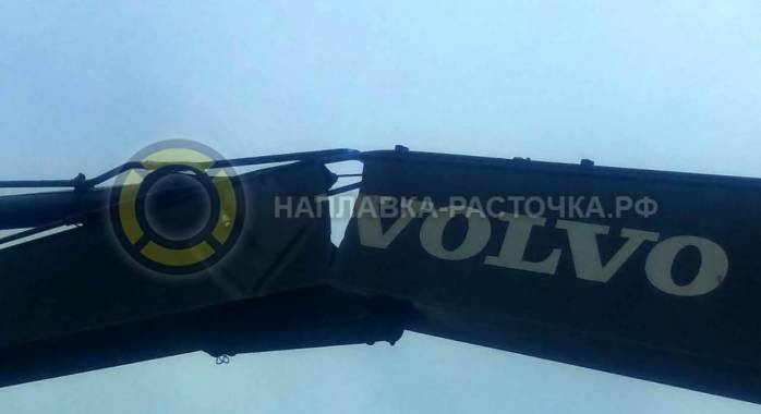 Восстановление порванной стрелы экскаватора VOLVO | Компания Weldbore © 2018 Восстановление порванной стрелы экскаватора VOLVO | Компания Weldbore © 2018